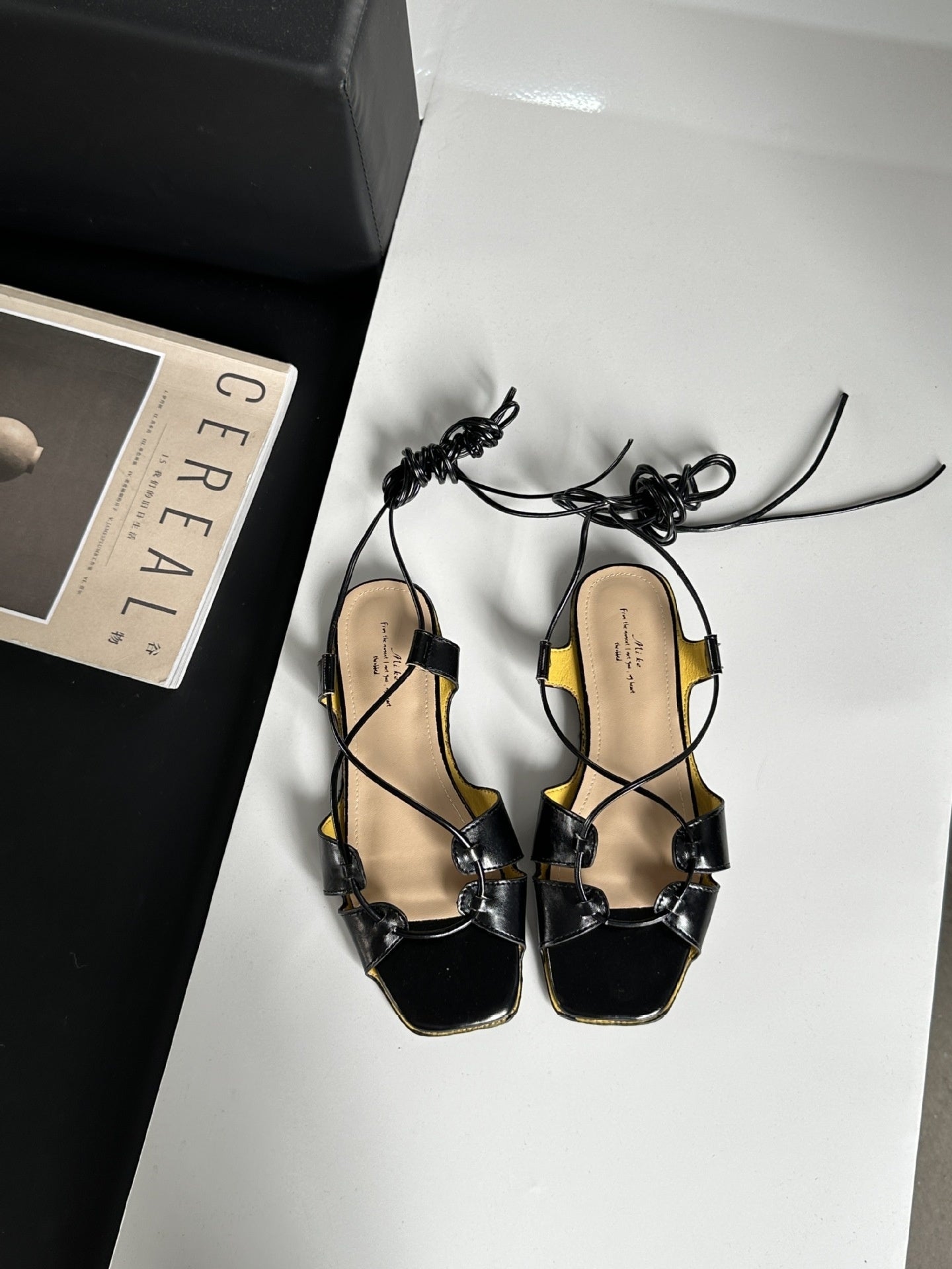 Fashion Cross Lace-up Flat Sandals Soft Bottom