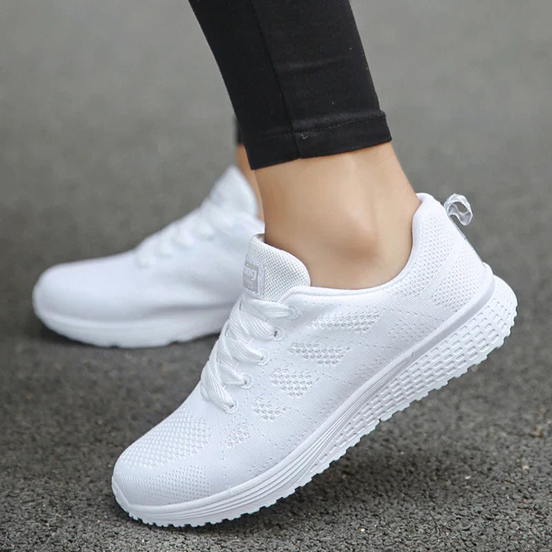 Airy Chic: Women's Breathable Lace-Up Sneakers