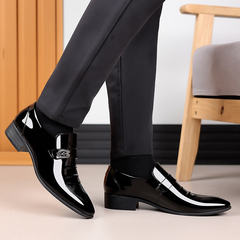 Men's plus size business suit breathable men's British Korean version pointed groom's wedding shoes